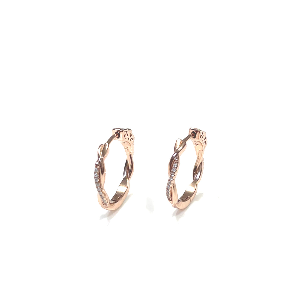 🔄 Twisted Hoop Earrings with Dual Texture