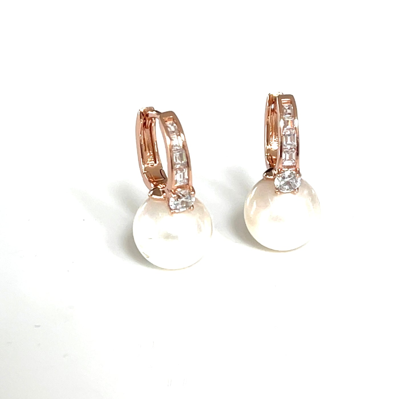 Modern Pearl Glow Earrings – Sterling Silver