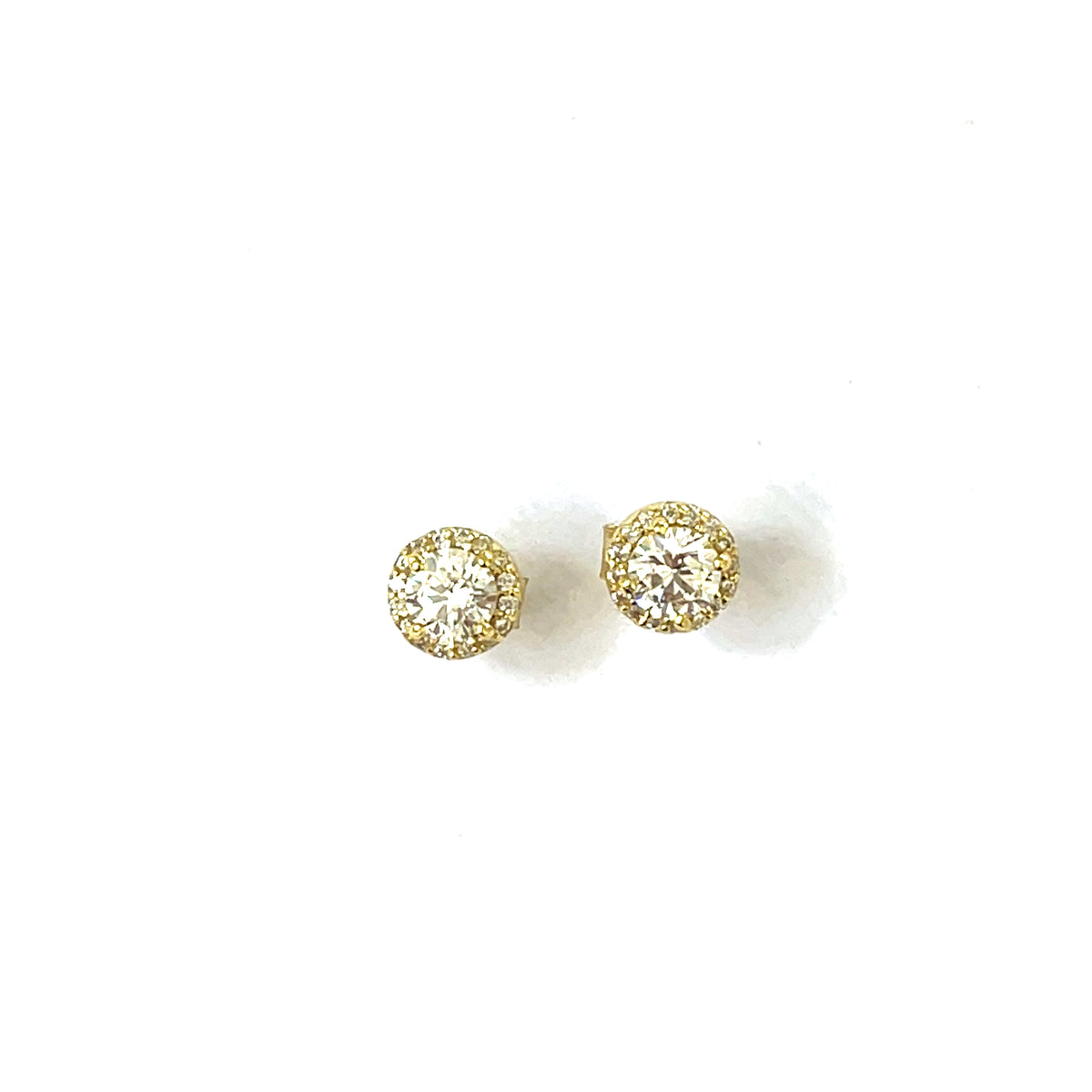 ✨ Luminous 7mm Halo Stud Earrings