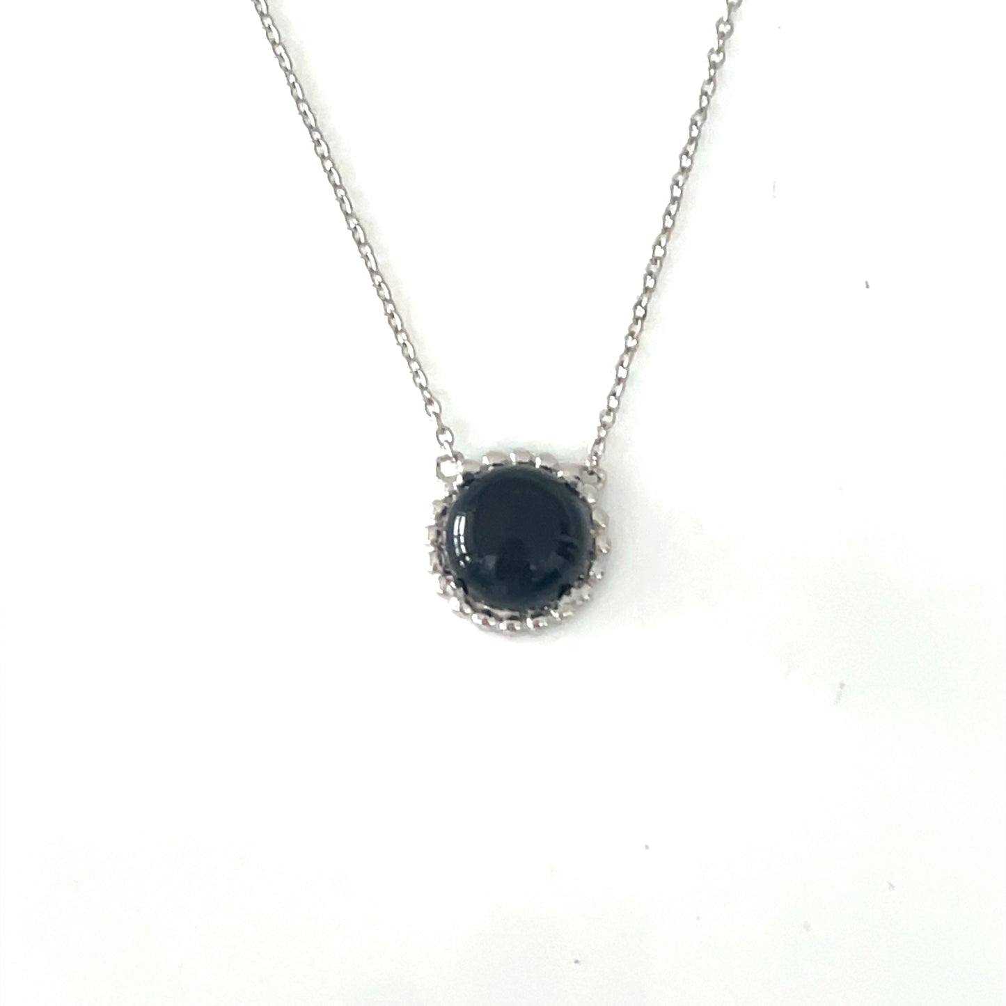 Midnight Aura – Black Onyx Pendant (10MM)