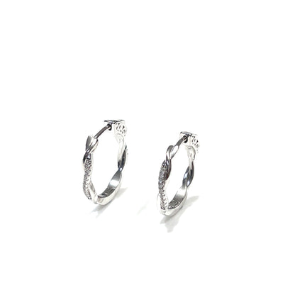 🔄 Twisted Hoop Earrings with Dual Texture